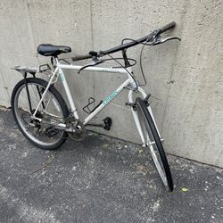 Trek 830, Hybrid Bike 