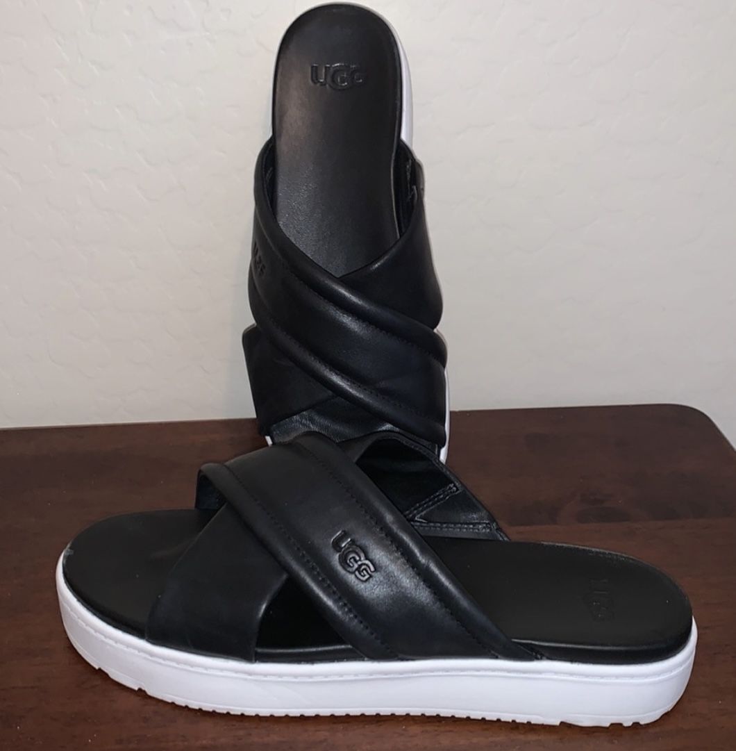 UGG BRAND NEW SIZE 10 W ZAYNE CROSSBAND LEATHER SLIDE SANDALS