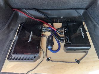 Rockford Fosgate T1000-1bd Amplifier & Rockford Fosgate RFC10HB 10-Farad Hybrid Digital Capacitor