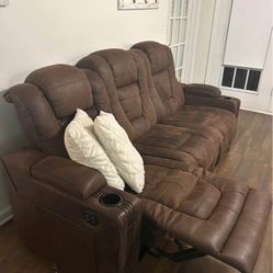 Brown Reclining Sofa 
