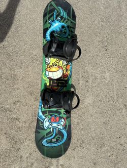 New Snowboard Complete Setup Size 110cm