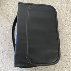 Case Logic Leather 100 Disc CD/DVD/Blue Ray Zip-Up Binder Carry Case with Handle 