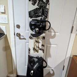 Yes PYL Pick Your Line 162 snowboard w/ rear entry bindings