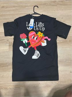 Love lifts us adidas shirt S
