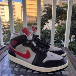 Nike Air Jordan 1 Mid