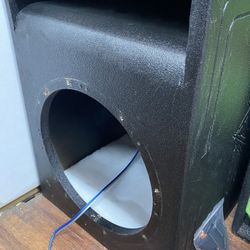 Caja de subwoofer skar audio #12 pulgadas 