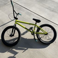 Sunday BMX Bike