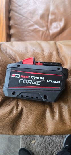 Milwaukee  m 18 redlithium hd 12.0  batery