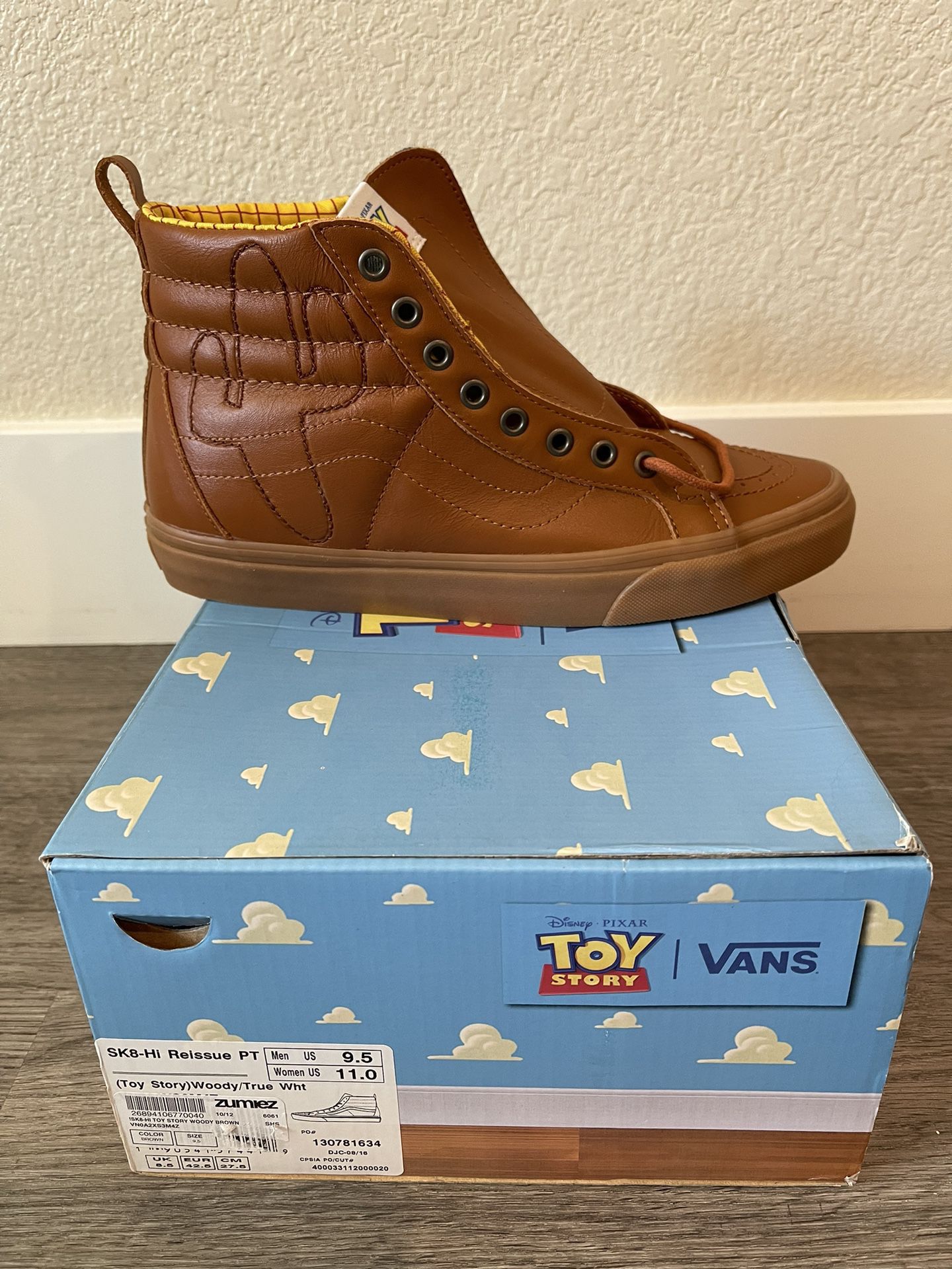 valg Generalife Genre NEW! Vans SK8-Hi Toy Story Woody, Size 9.5 for Sale in Sacramento, CA -  OfferUp