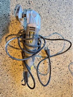 Performance Oscillating Multi Tool with Sanding Pad