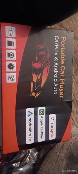 Portable Car Player with CarPlay & Android Auto