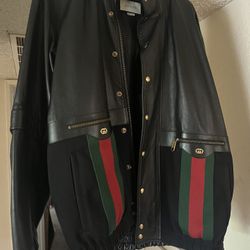 Gucci Authentic Black Leather Jacket GG. Size 48 