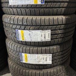 235/65R17 Goodyear