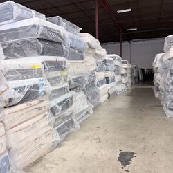 MATTRESS OUTLET SALE ‼️ ALL SIZES TWIN/ FULL/ QUEEN/ KING / CK 💥FINACE AVAILABLE ✅