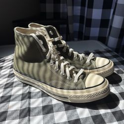 Women’s Size 10 Army Green All Star Converse 