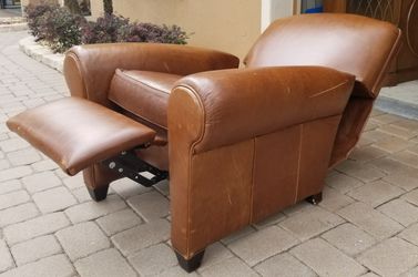 Crate and barrel leather recliner