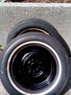 PAIR OF DEAN TOURING WHITEWALL TIRES ON BLACK STEEL RIMS P205/70R14