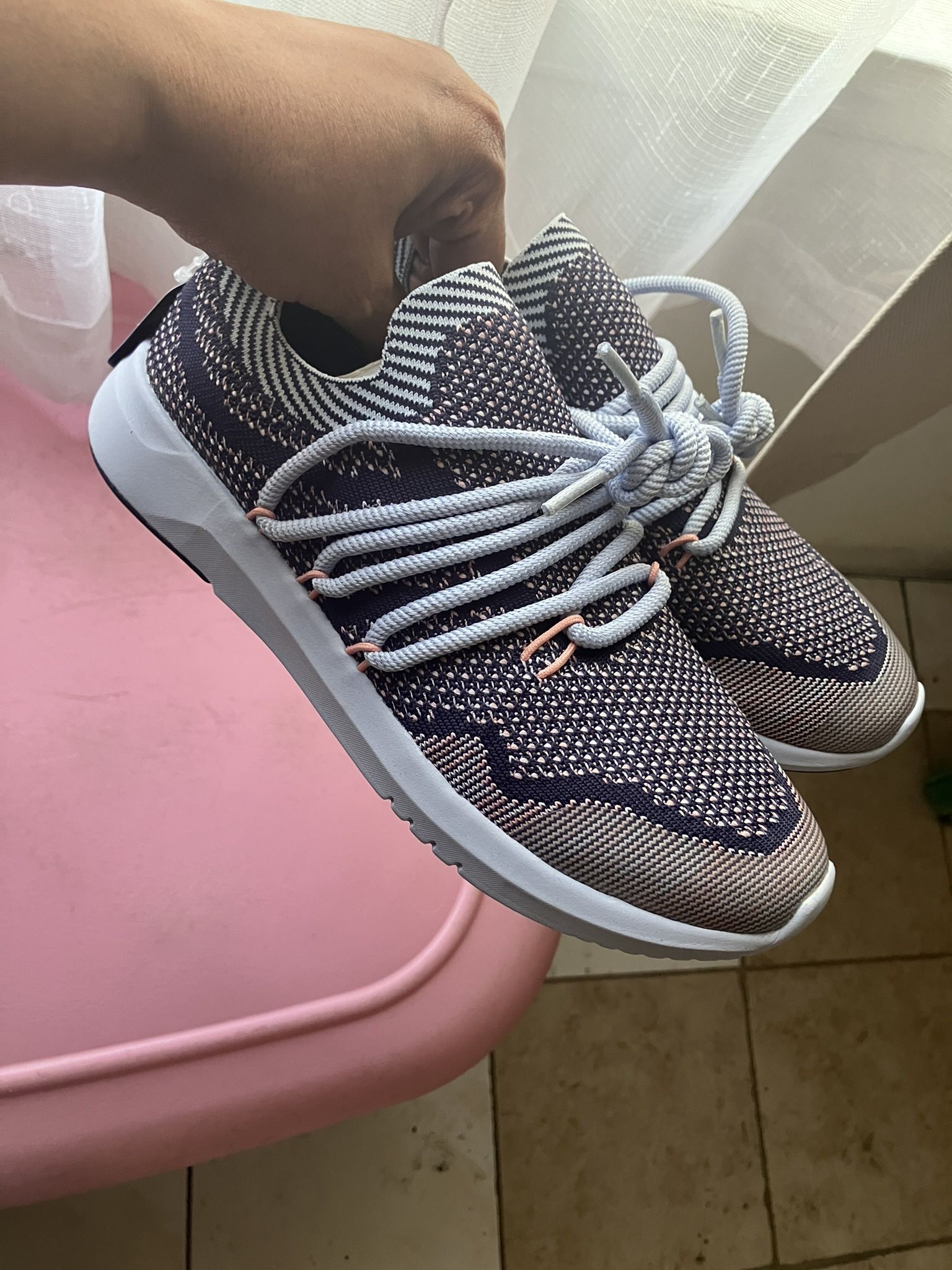 $35, New Women’s Shoes Size 6.5