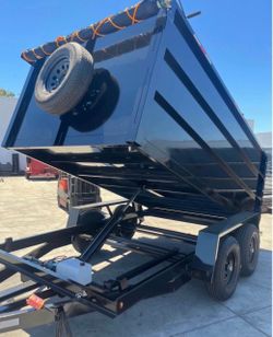 Smooth dump trailer