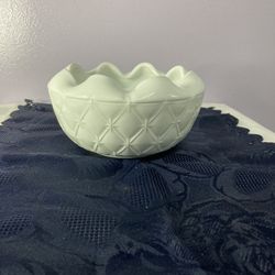 Indiana Milk Glass Bowl With Ruffle Top