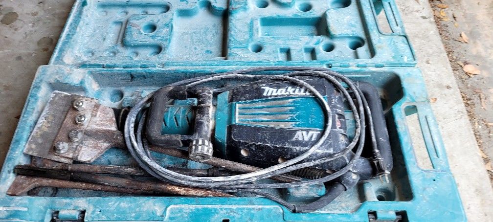 Makita Demolition Hammer