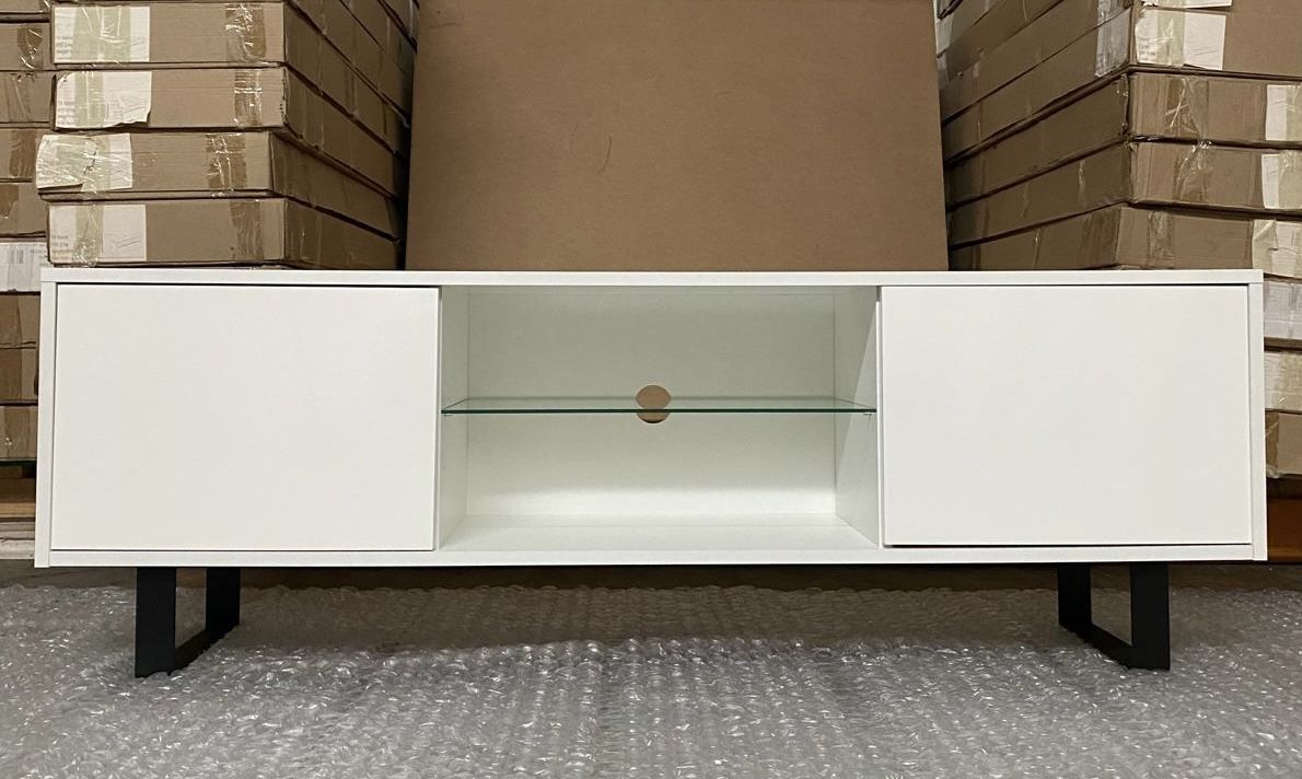 New Tv shelf in the package