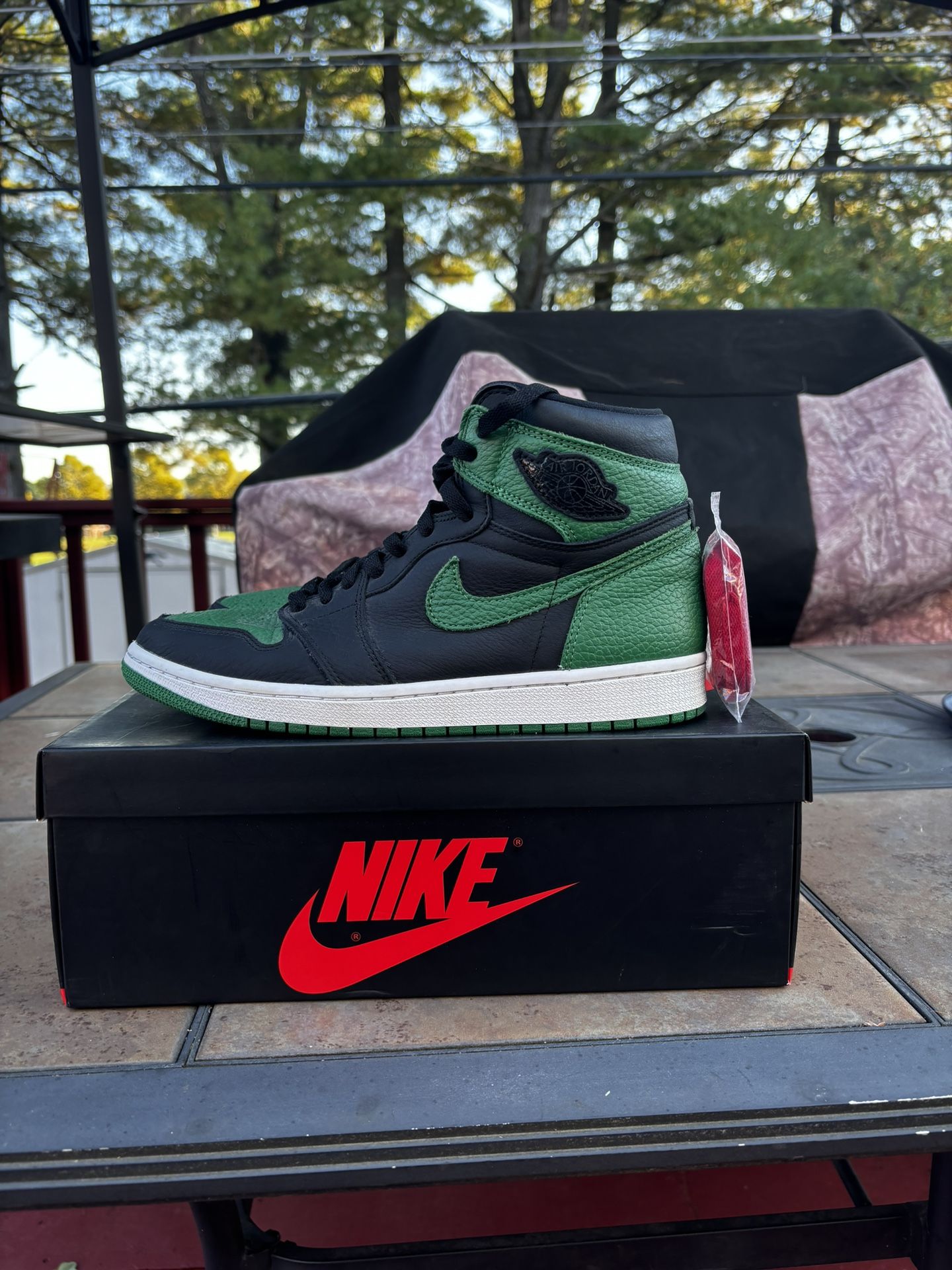 Air Jordan Pine Green 1s - Size 8.5 MENS