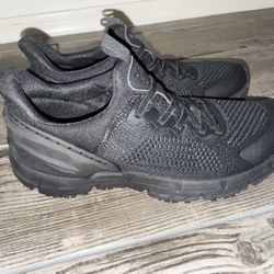 Slip Resistant Shoes