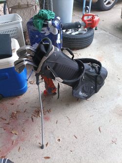 Tour edge golf bag and wilson fat shafts iron