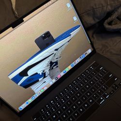 2025 MacBook 15 Inch
