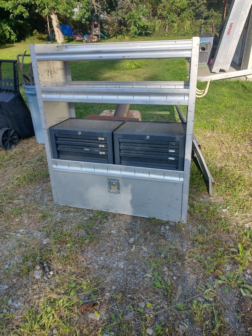Ranger Fleetline In-van Toolbox/Shelf