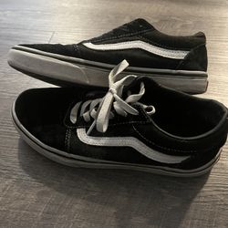Black Vans 5.5