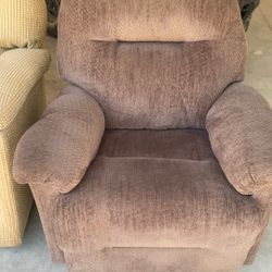 2 Recliners 