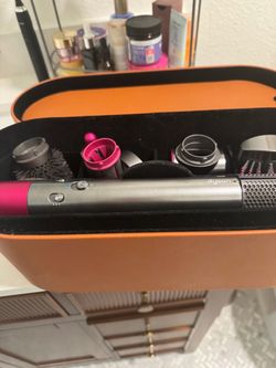 Dyson Airwrap Multi-Styler with Attachments