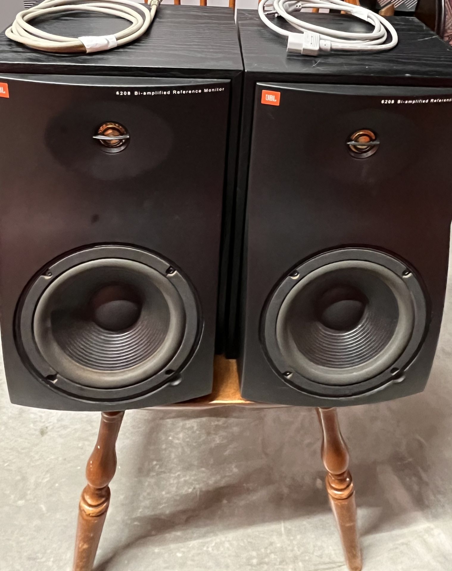 Very Nice Pair Of JBL 6208 Bi-Amplified Reference Monitors - PAIR