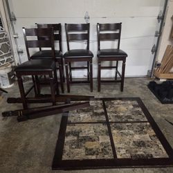 Kitchen Table With 4 Chairs