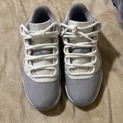 Jordan 11 Low Cool Grey