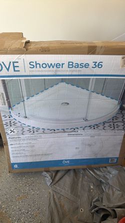 Corner shower base
