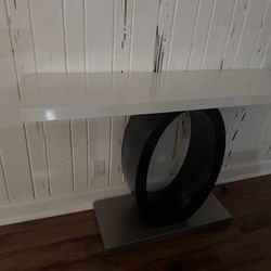 Console table