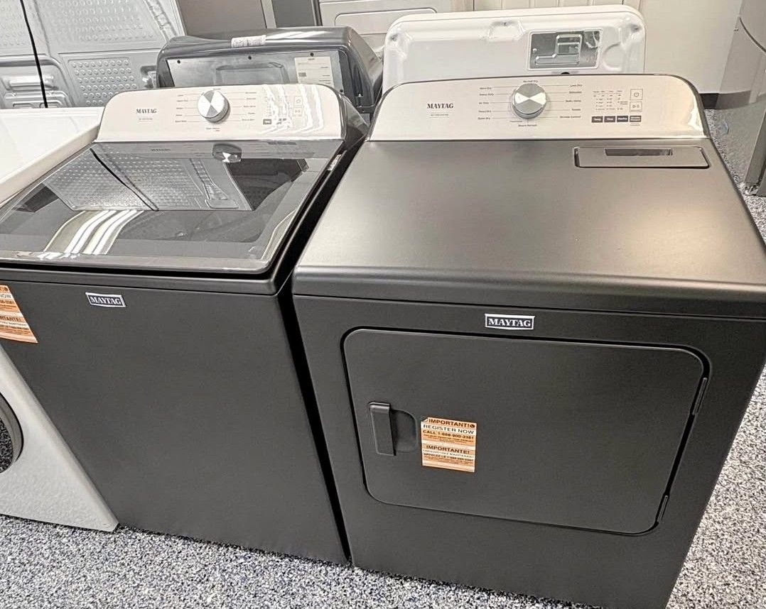 BRAND NEW OPEN BOX MAYTAG 5.4 Cu Ft Pet Care Metallic Slate Washer & Electric Dryer Set