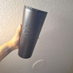 Black Starbucks Cup 
