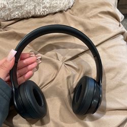 Beats Solo3 Wireless On Ear Headphones