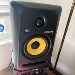 Rokit 5 KRK Studio Monitors