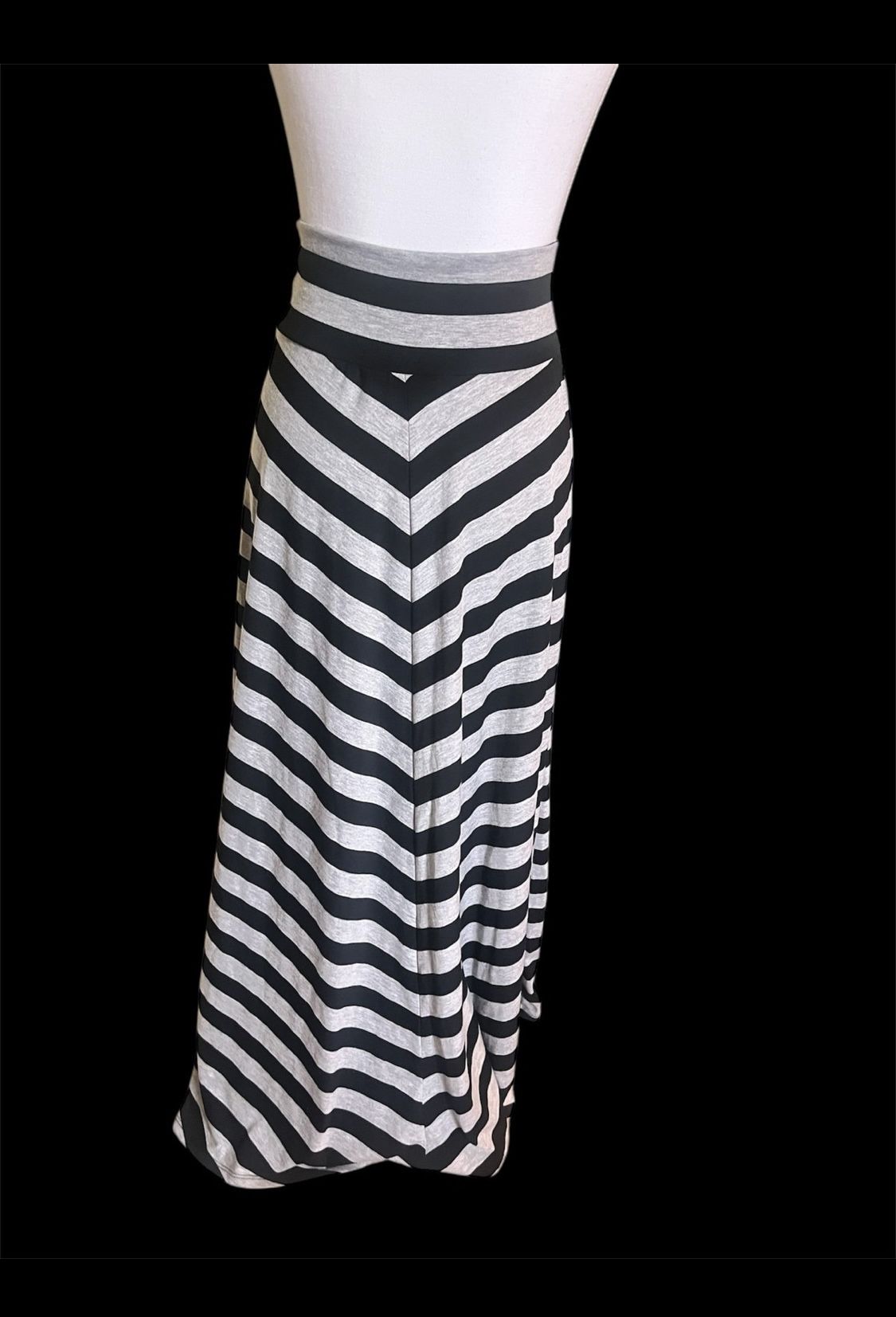 AB Studio Maxi Fashion Skirt