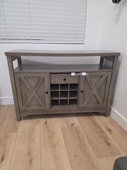 Buffet cabinet