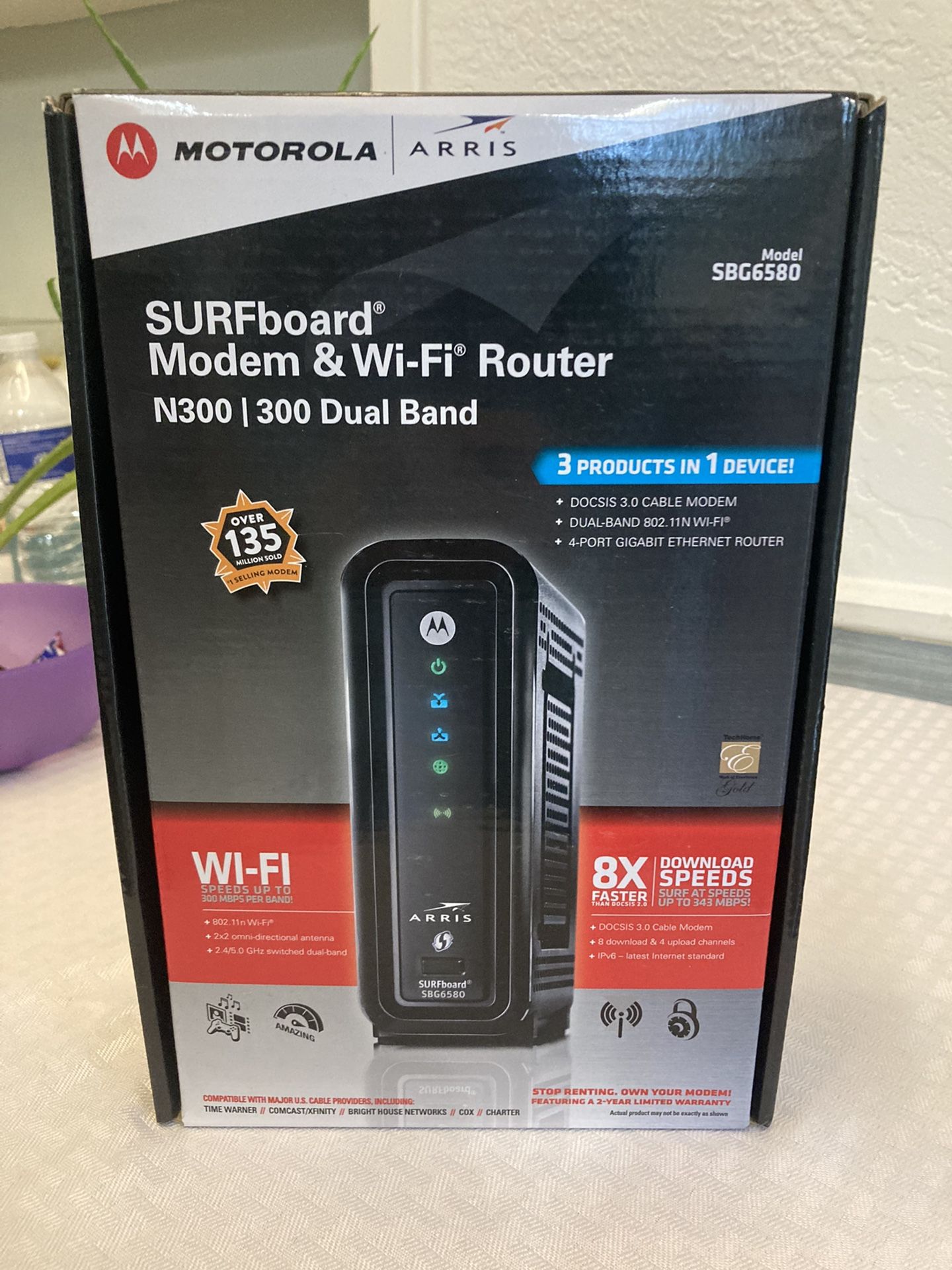 Motorola Arris Surfboard Modem And Wi-Fi Router