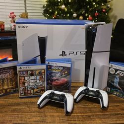 SONY PS5 1TB DISC DRIVE EDITION BUNDLE W/ 6 GAMES PLUS 2 CONTROLLERS