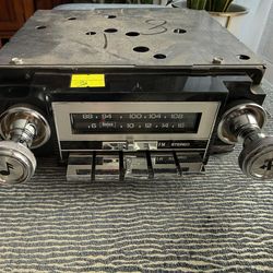 Vintage GM Delco AM FM Stereo Pushbutton Radio 1(contact info removed) 1970's 1980's Original Knobs
