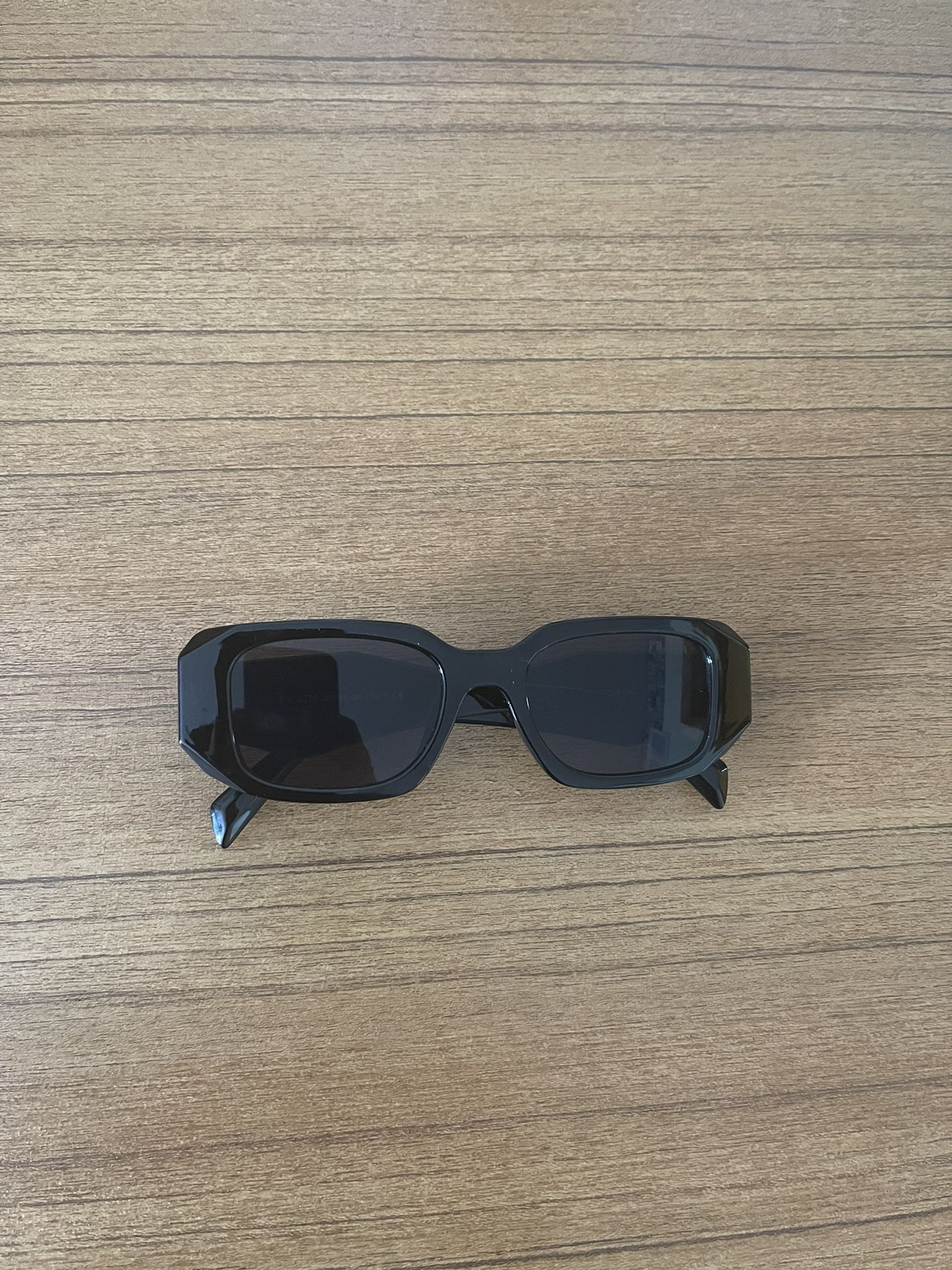 Prada Symbole Sunglasses Black 