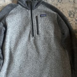 Men’s Large Patagonia Quarter zip Sweater 